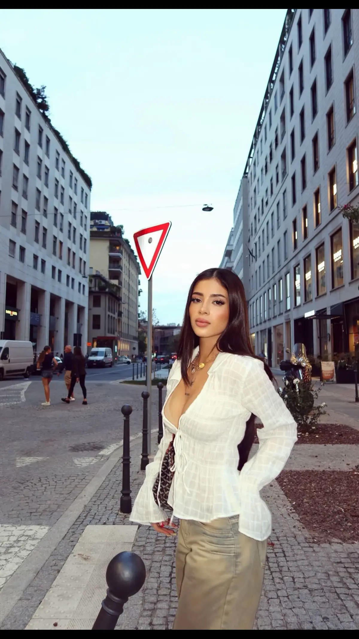 fotito de katteyes 💞😍 #tiktoknolebajeslacalidadporfa😾 #paratiiiiiiiiiiiiiiiiiiiiiiiiiiiiiii #pinchitiktokponmeenparati #Santiago #viral Ya se como salir en para ti@kattie @Katteyes @TikTok en español @TikTok @charli d’amelio 