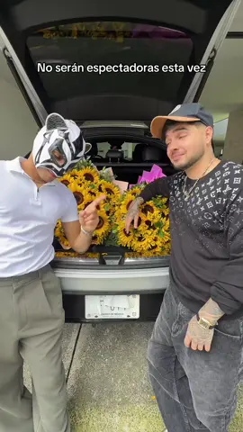 no nos olvidamos de sus flores 🌼 @YOLO 
