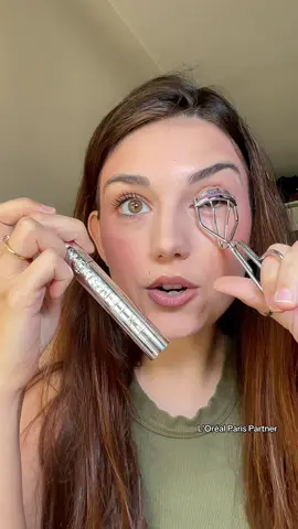 L’Oréal Paris Extensionist mascara review #lorealparispartner @loréal paris usa @L’Oréal Paris #extensionistmascara #lorealtelescopic #lorealmascara #tiktokshopcreatorpicks 