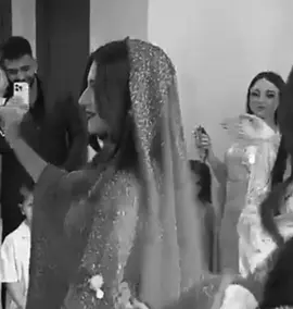ابي عرس ابي اشوف رقص شيري #شيرين_بيوتي #sherinsbeauty @Sheri 