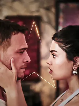 Trailer of the 3rd Episode of Çarpinti 😍🔥 We‘re getting A KISS!! 🤭 The 2nd Episode today was really good I’ll post the best scenes tomorrow for you guys. ❤️ #çarpinti #kerembürsin #lizgecömert #turkish #fyp 