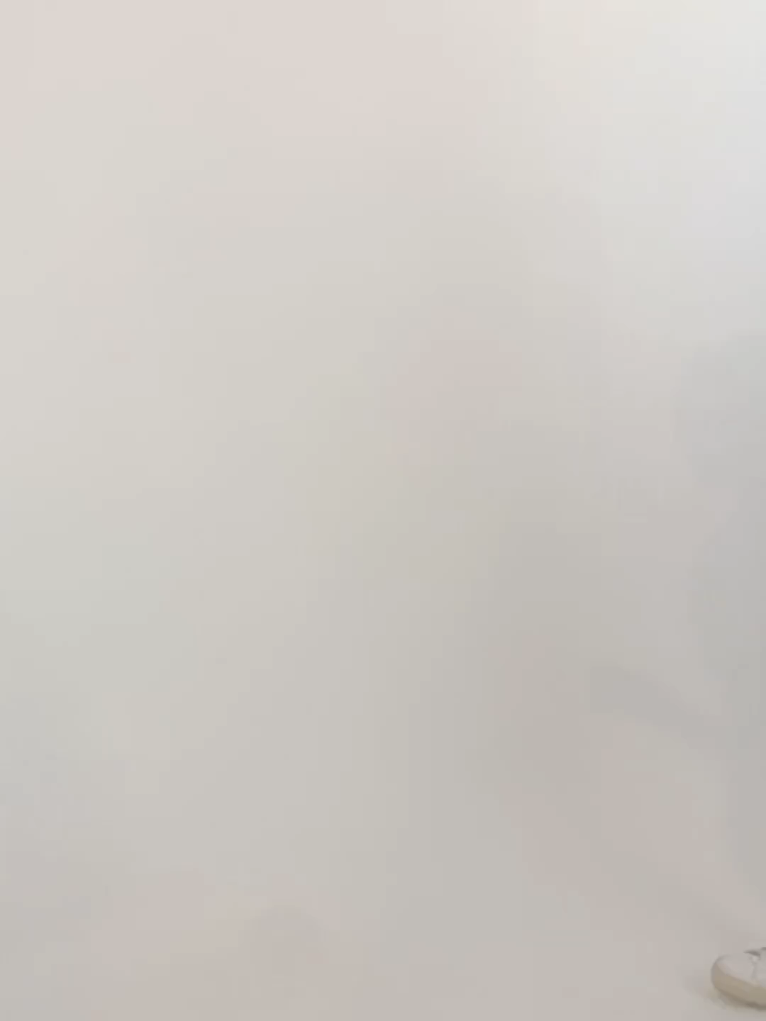 ✨ Confidence looks better in leggings 💯🔥 #ChicAndComfy #StreetStyle #OOTD #TrendyLooks#Style