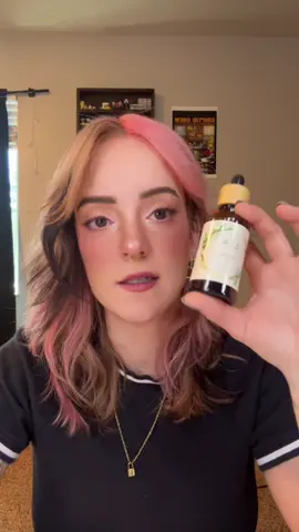 Come on a hair growth journey with me! We are starting today and we’ll see if my hair can grow any longer or if it’s for real stuck at this length #hairgrowth #hairoil #liaorganics #scalpoil 