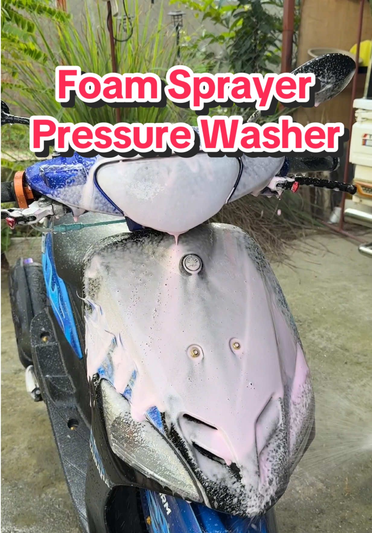 Anytime pag gusto mo mag hugas ng motor ay pwede mo nang gawin #pressurewasher #foamsprayer #foamspray #foamsprayerpressurewasher #carwash 