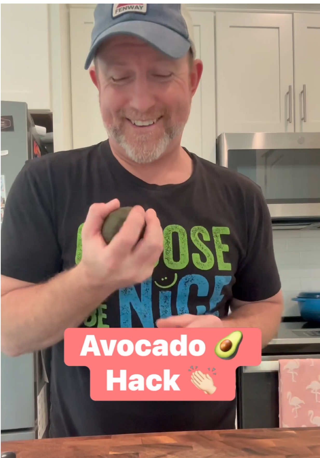 Avocado 🥑 hack! 👏🏻 #avocado #LifeHack #kitchen #cooking #cookingtips 