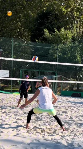 Defense is my job 😏🔥 #beachpro #defense 