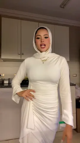 😉😉😉#foryoupageofficiall #tiktokviral #hijabi #hijabstyle #fyyyyyyyyyyyyyyyy 