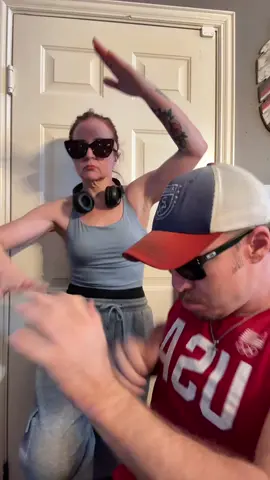 #workoutroutine #workoutmotivation #moveyourbody #yesyoucan 