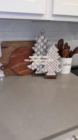 The most beautiful piece of Christmas decor ✨ #mackenziechilds #christmasdecor 