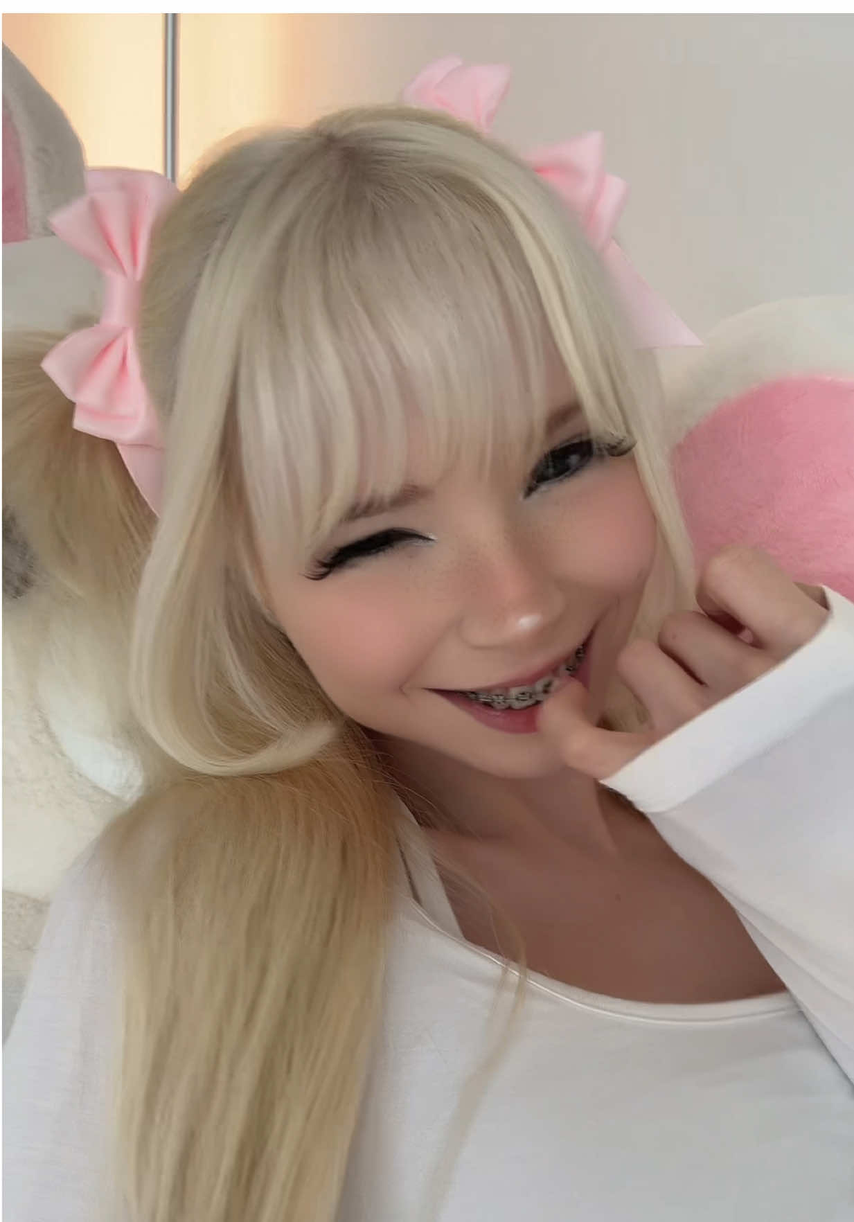 inside my mouf :3