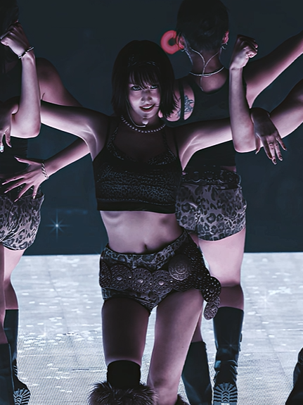 soooooo someone asked me for a momo vers. so here it is 👀 (lowkey think this my best edit so far n that’s why I wanted to delete the nayeon one to redo, BUT I WON’T chill) #momo #momoedit #twice #twiceedit #imnayluv 