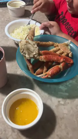 #saturday #crablegs #restday #kpopdemonhunters #movienight 