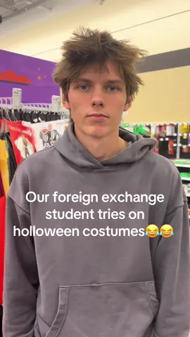 You better like it #exchangestudent #fyp #usa #holloween #scary #foryoupage 
