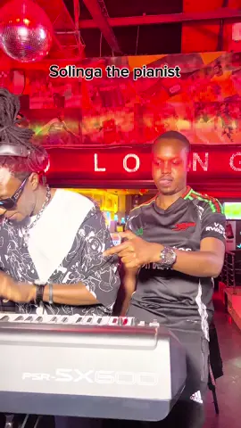 This is what you need on a Sunday evening- welcome to the Sunday Skool that is curated by cool music, maturity, glamour, security and hype- tonight we are having a pianist  @_kelvis_solingamusic_  and @djroq