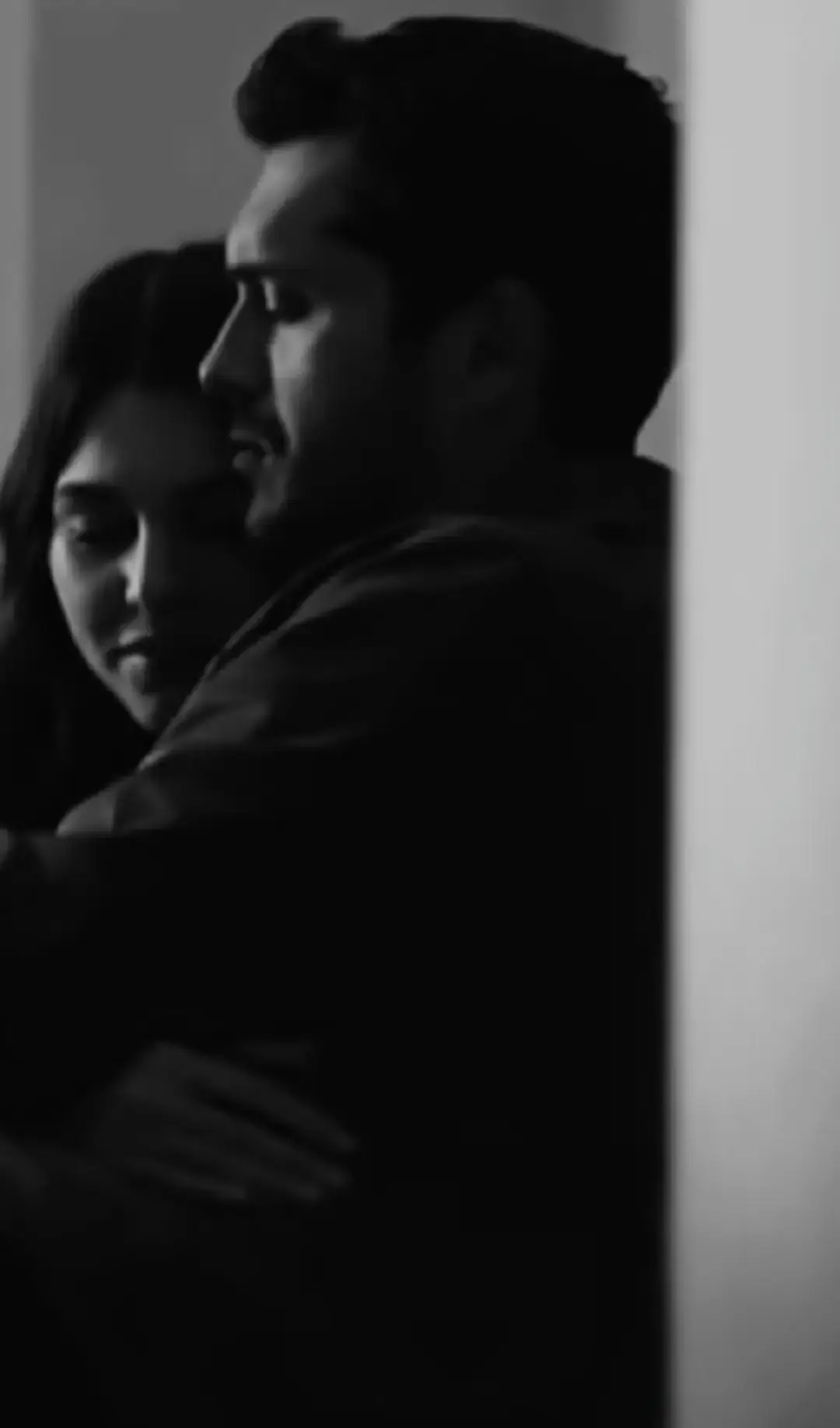 البَقاء لَيس للأقوى، البقَاء للأوفى، للأحن لِلأنقى🖤