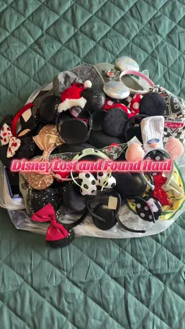 Haul time!! $1 sunglasses & $3 ears & hats (bought a lot for family and friends) #Disney #Goodwillfinds #DisneyLostAndFound 