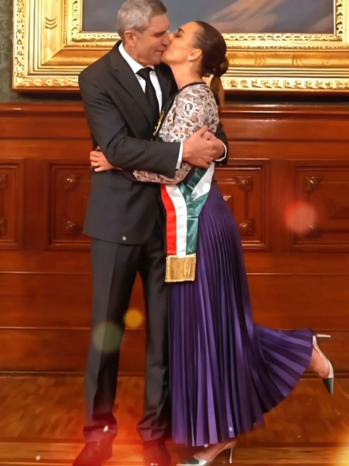 La presi previo al Grito de Independencia, no oculta su amor por los Méxicanos! #presidentA #sheinbaum #gritodeindependecia 