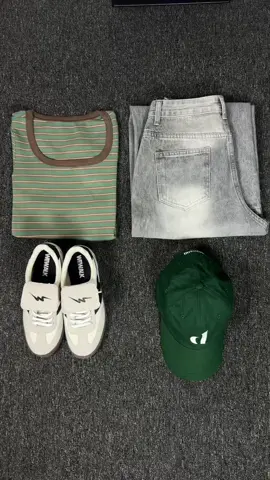 Mix and match Crop + Baggy jeans😎🔥 #baggyjeans #jeanshighwaist #jeanswanita  #outfitideas #fypage 