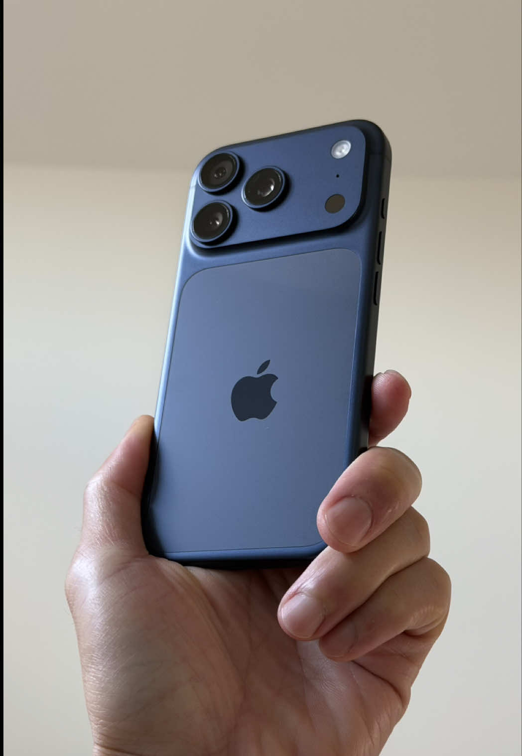 Deep Blue iPhone 17 Pro