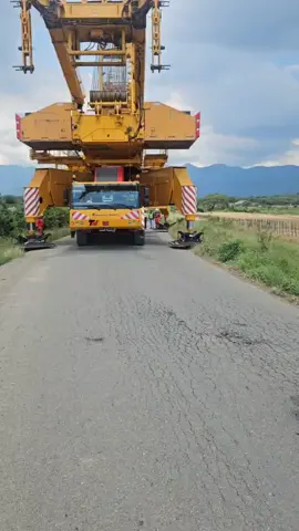@Eder CRANE 3089 @Milson Alves @Hugo A Sanjur R @d🏍️a🏎️v✈️i⛽d @Alejo @Martin #lg1750 #liebherrcranes 