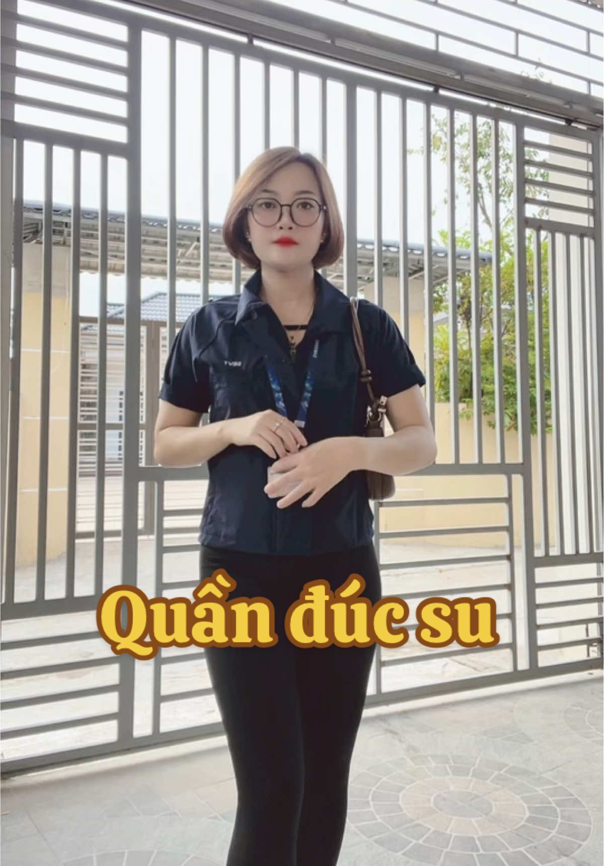 Thời buổi phông bạt. Hơn nhau ở tấm hình sống ảo… Sống ảo chứ có sống ẩn đâu mà sợ🤣🤣#xuhuong #xuhuongtiktok #xuhuongtiktok #capp #quần_đúc_su 