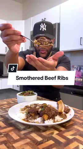 Smothered Beef Ribs🔥 | The perfect Sunday or weeknight dinner that’s full of flavor and comfort. This one will have your whole house smelling amazing! • Ingredients •	1 pack beef ribs (usually 2 ribs per pack) •	2 tbsp olive oil •	1 tbsp onion powder •	1 tbsp garlic powder •	1 tbsp smoked paprika •	1 tbsp Creole seasoning •	1 tbsp Nature’s seasoning (or all-purpose seasoning salt) •	1 tsp Italian seasoning •	2 tbsp ghee (or butter) •	1 medium onion, sliced •	1 bell pepper, sliced (green) •	3 cloves garlic, minced •	½ cup red wine •	2 tbsp butter •	1 tbsp Worcestershire sauce •	1 Lipton beefy onion soup packet •	2 tbsp flour •	2 ½–3 cups beef broth #beefribs #ribs #DinnerIdeas #soulfood #fyppp 
