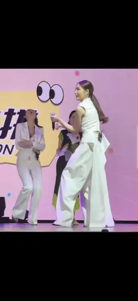 #paratii  #fypp #sonya #lookmhee 😍😂@sonya @LMlookmhee 