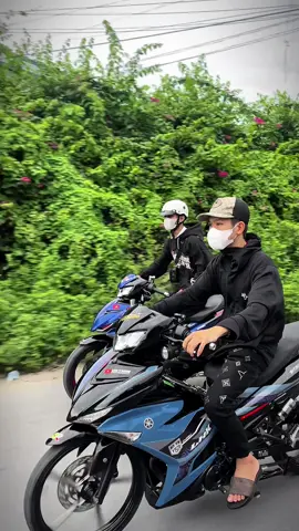 Xanh hay đen nè ...😹#tuankiet2003 @KhangBiiiiii🔮 #y15zrmalaysia #y15zrvietnam #xh #CapCut 