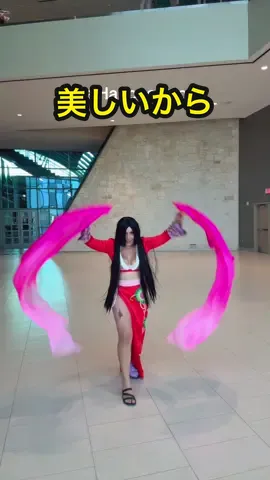 She's got a point 🫶🏼💕😵‍💫 #fyp #onepiece #cosplay 