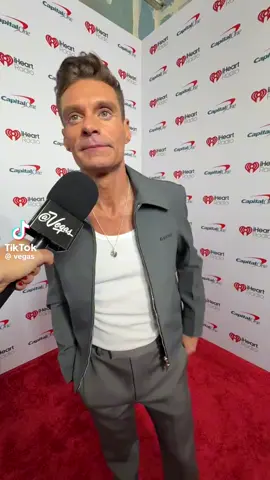 Ryan Seacrest is that you?