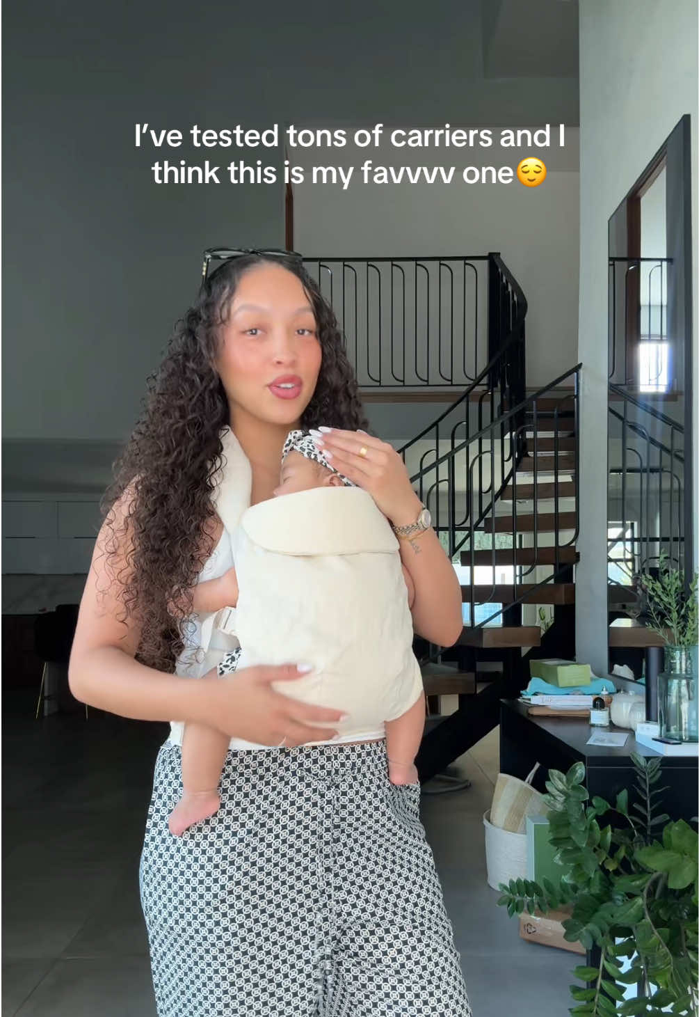 my most worn carrier! I’m obsesssed 😭 #babywearing #babycarrier #wildbirdcarrier #babymusthaves #babycarrierreview 