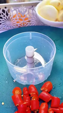 #goodthing #dailyvlog #typ #kitchen #tiktok Pengisar Bawang Putih Elektrik USB Automatik Kegunaan Rumah Daging Bayi Makanan Tambahan Pengacau Pengisar Pengaduk|250ml Mini Bawang Putih Artifak Tarik|Pencincang Alat Dapur Mudah Alih Pelbagai Fungsi