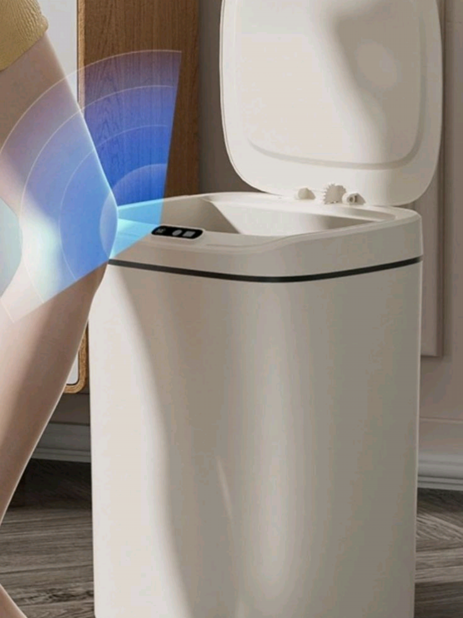 Essa lixeira inteligente é a solução perfeita para uma casa mais higiênica e moderna. Com um sensor de movimento avançado, a tampa se abre automaticamente com um simples gesto do joelho, evitando o contato manual e a propagação de germes. Seu design elegante e minimalista se adapta a qualquer ambiente, seja na cozinha, no banheiro ou no escritório. ​Funcionalidades: ​Abertura por sensor: basta aproximar a mão ou o joelho para a tampa se abrir automaticamente. ​Design compacto e moderno: se integra perfeitamente a qualquer decoração. ​Higiene garantida: o uso sem contato previne a contaminação cruzada e mantém a limpeza. ​Eleve a higiene e a praticidade da sua casa com essa lixeira inovadora. #tiktok #promociones #trend #casa #mulheres 