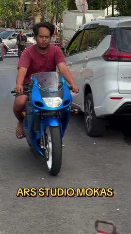Sold out tujuan malang✈️ #mokas #arsstudio #ninjarr #motorcycle #motor 