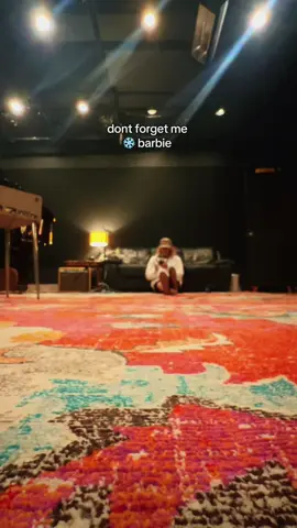 if we get this to 500 💬’s I will ship 20 of those people a tshirt <3 (chose at random) love you family and so thankful for all the love yall are giving to this song! 