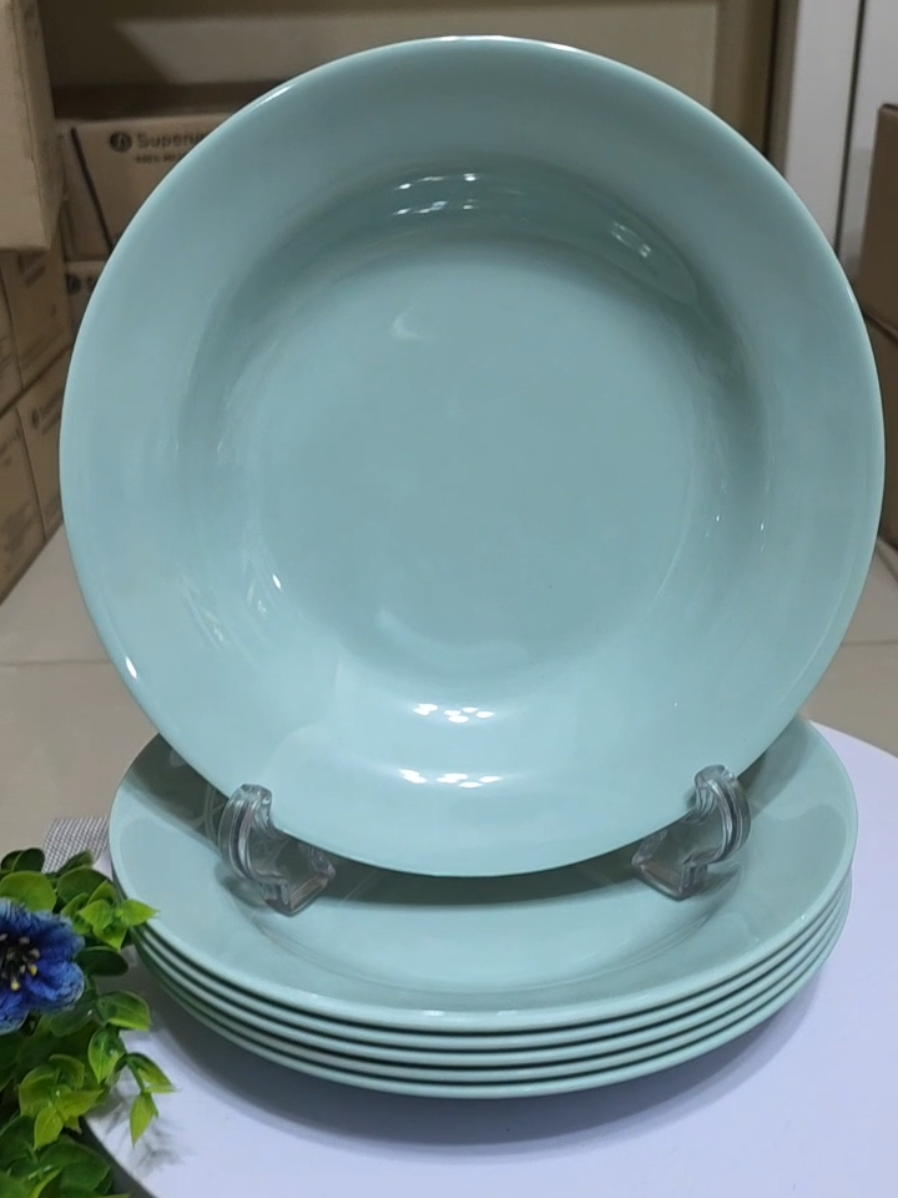 ✨ เติมความ เรียบง่ายแต่หรูหรา ดูดีให้มื้ออาหารของคุณ ✨ จานเมลามีนสีเขียวไข่กา จาก ซุปเปอร์แวร์  สวย แข็งแรง ใช้งานง่าย ✔️ ไม่แตกง่าย ✔️ น้ำหนักเบา ✔️ ล้างง่าย เงางาม 👉 คุ้มสุด 📌 รีบกดสั่งก่อนหมด 🔥