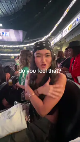 10/10 best concert ever i already have FOMO 🥲🫶🏼#breezybowl 