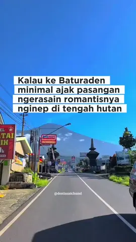 Cobain deh romantisnya nginep di tengah hutan bareng pasangan kamu. cek promo dan booking klik di tag lokasinya ya ! #baturaden #baturadenpurwokerto #purwokerto #purwokertoviral #glamping #bobocabin #bobocabinbaturaden 