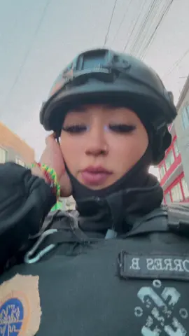 ¿Hola? #policiadelacdmx #mujerespolicias #contenido #flowme #fyp 