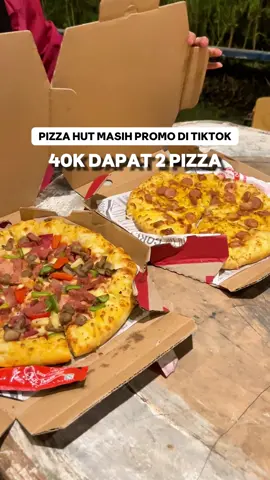 PROMO PIZZA HUT MURAH BANGET  2 Pizza Hut cuma 40 ribuan aja loh  📌 Cara belinya gampang banget: 1️⃣ Klik Tag Lokasi di video ini 2️⃣ Pilih paket promo 2 Pizza 3️⃣ Tuker QR langsung di outlet Pizza Hut terdekat Makan rame-rame makin hemat, patungan bareng temen jadi lebih murah  Buruan sebelum kehabisan promo TikTok Pizza Hut ini! 🫶 #goacademydiningsep #pizzahut #phdpromo #promotiktok #pizzahutmurah