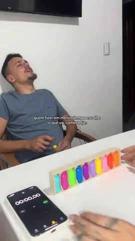 na minha vez ele não contou certo 🤡 #jogos #jogodagarrafa #casal 