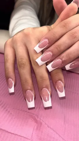 🔥🔥🔥 #gelxnailtech #nails #nailinspo #nailart #whitefrenchtips 