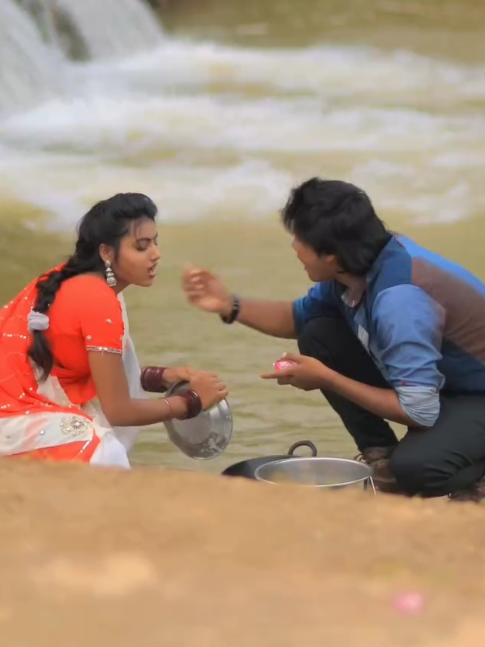 pyar kiya hai chhori chhori #bulbulrani385 #hindisong #desigirl #viralvideo #vilagegirl 