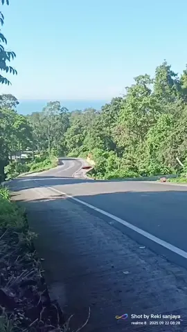 tebing batu perbatasan Lampung Bengkulu 