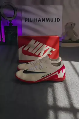 bahan adem anti licin tampil keren  #futsal #sepatufutsal #fyp #antilicin 