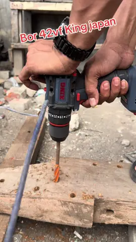 #kingjapantechnology #kingimpactwrench #kingjapan #borbaterai #borcordless 