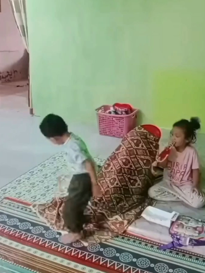 GIời ơi, đấy là ghế nhún của mày à  #xuhuong #trend #funny #haihuoc