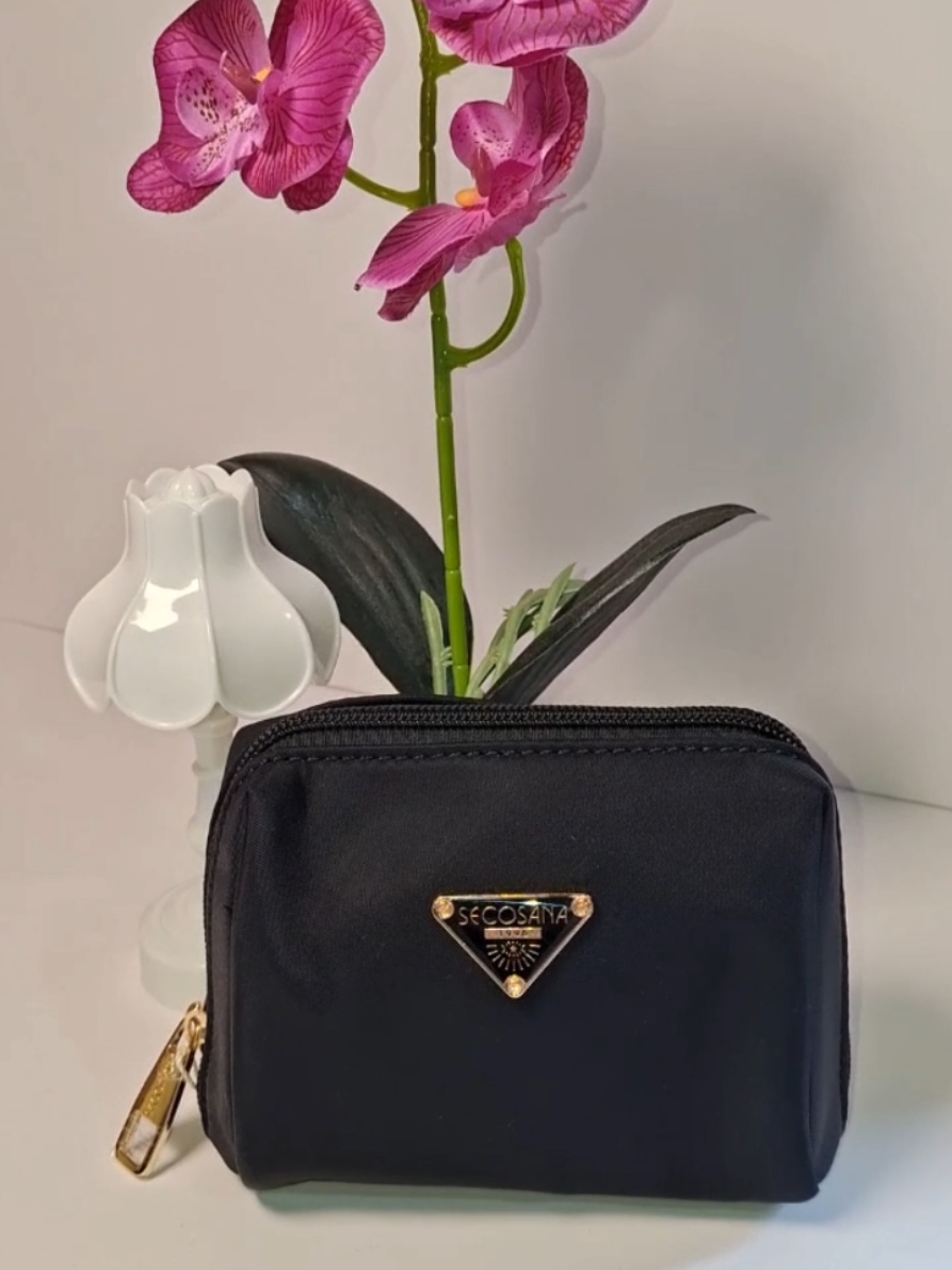 mini pouch na mura lang pero ganda ng quality.. Secosana Zerene Pouch Organizer. #secosana #minipouch #organizer #fypviralシ #creatorsearchinsights 