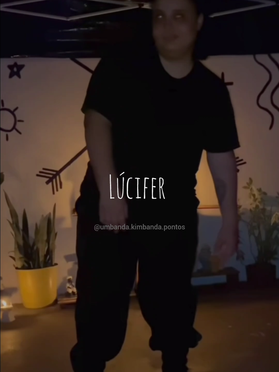 Salve todos os Exu!!🔱🖤🎩 #marabo #tiriri #lucifer #sarava #laroye 