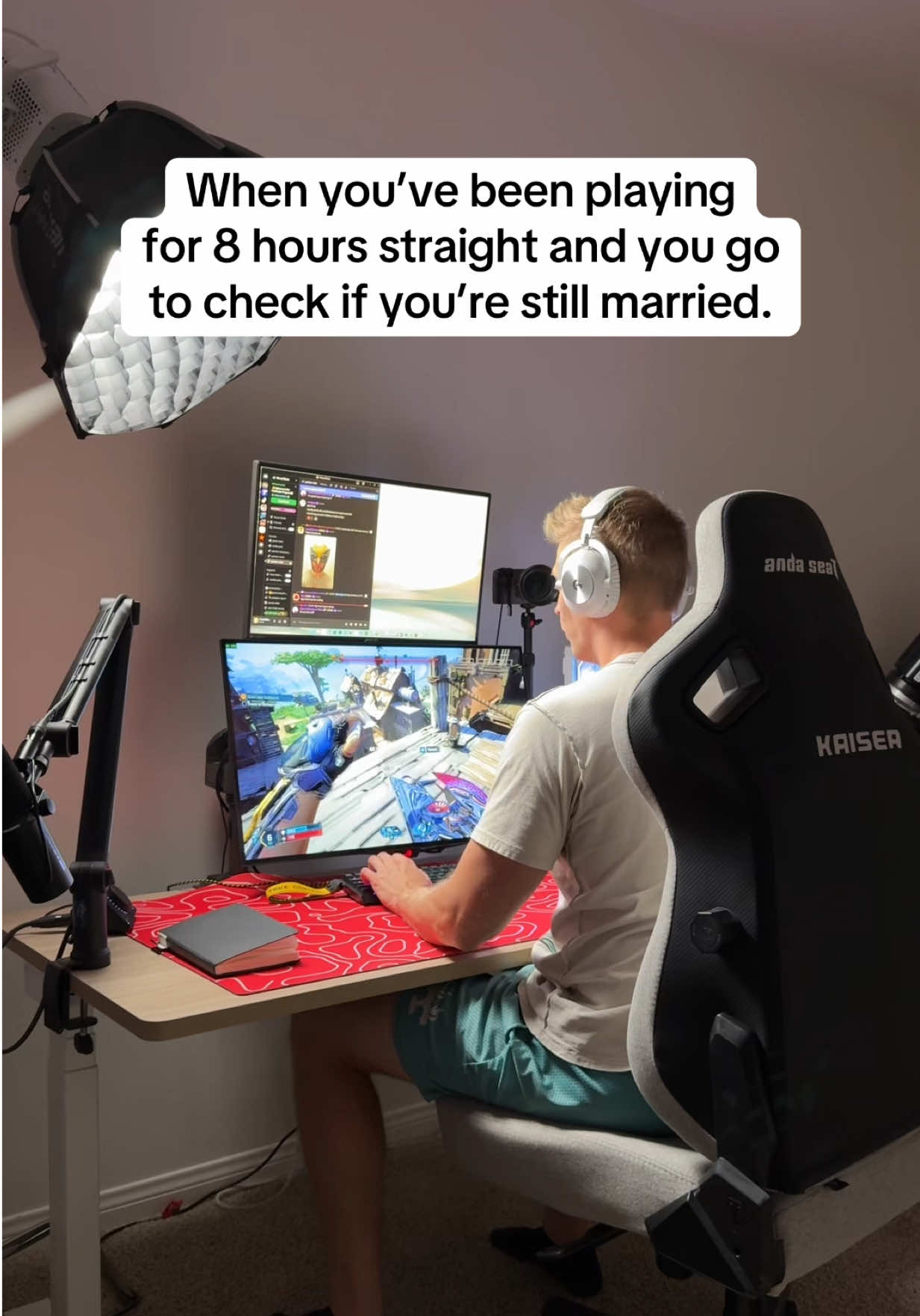 It’s ok guys, even though I played Borderlands 4 for 8 hrs my wife still loves me. #BreakFree @borderlands 
